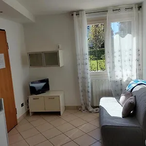 https://la-casa-di-alyss.it-lombardy.com