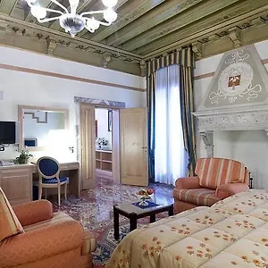 foscari-palace.hotelslidodijesolo.com/