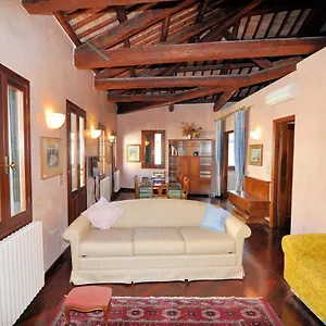  Appartement Casa Dei Pittori Italië