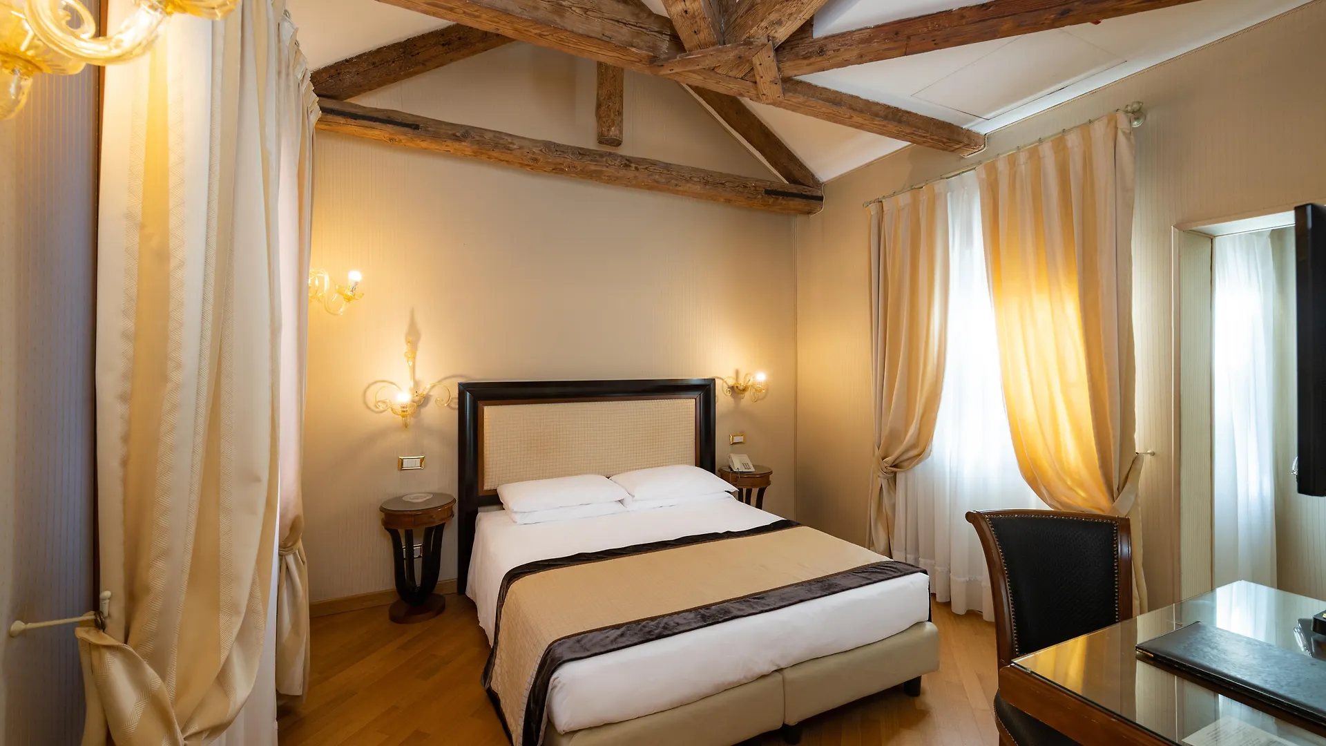 Hotel Paganelli Venise 3*,