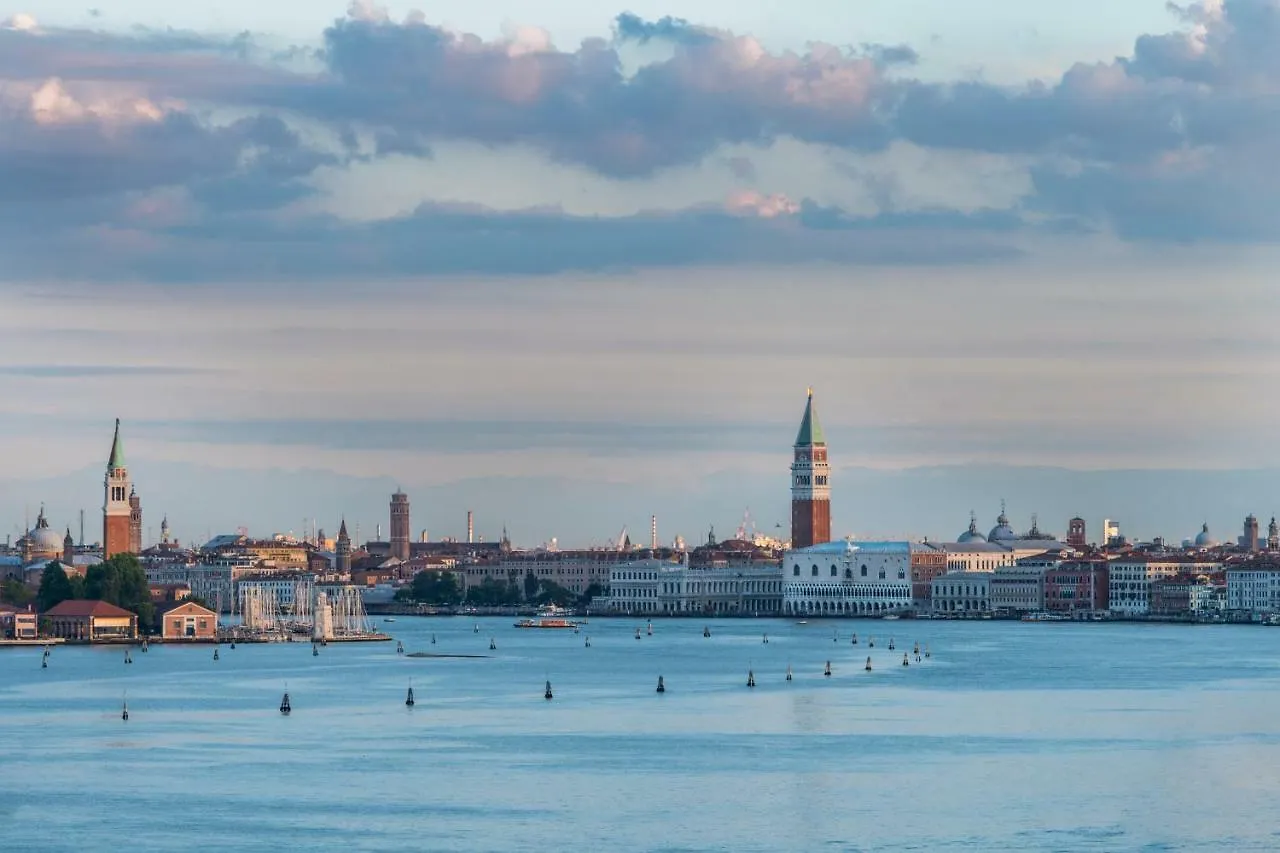 Hotel Paganelli Venedig 3*,